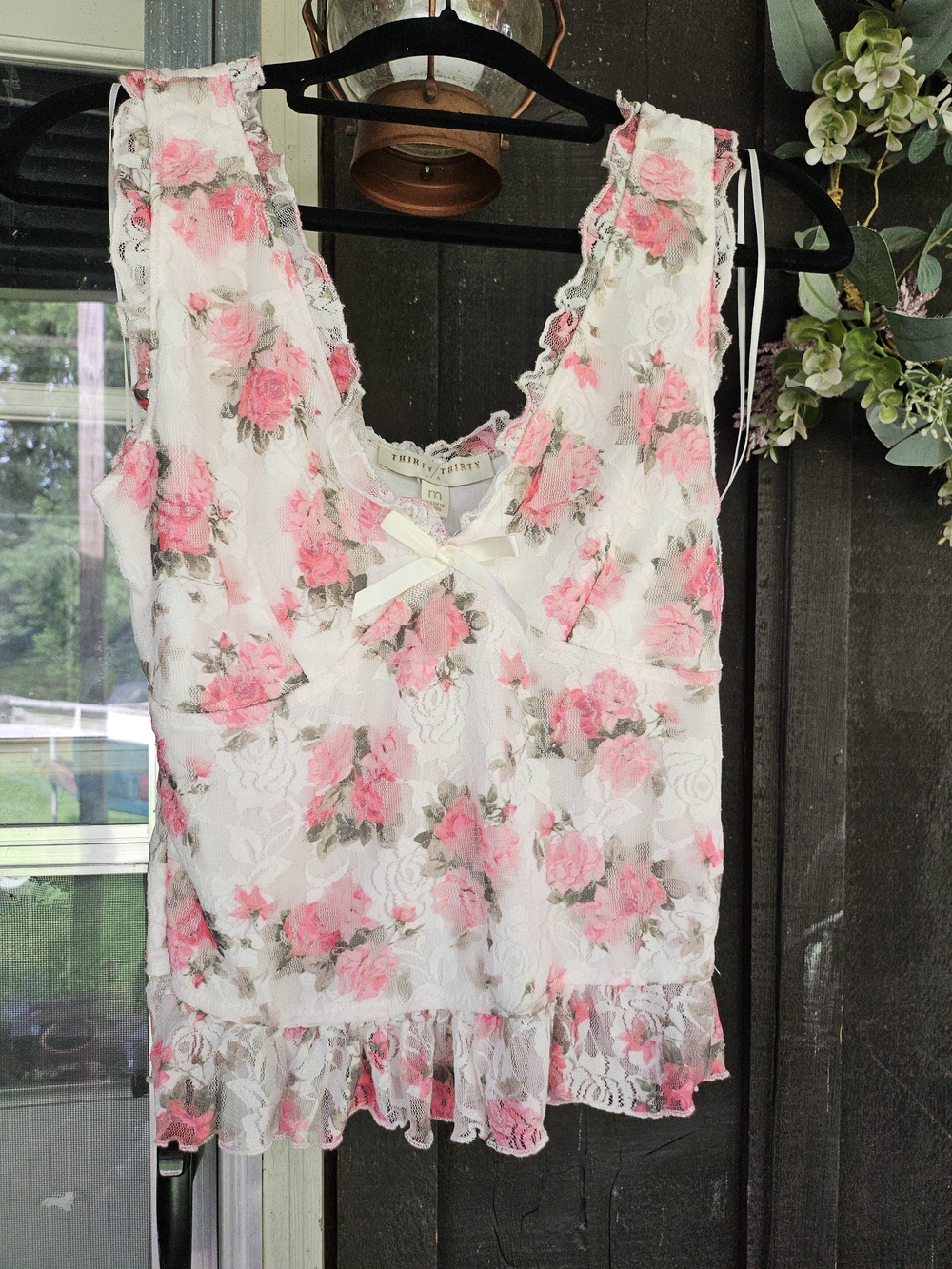 Thirty Thirty Floral Lace Ruffle Tank Top with Pink Roses New Size Medium